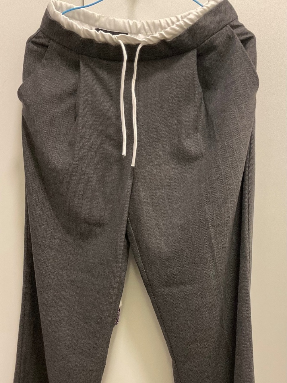 Zara wide-leg, draw -string, zipped pants in grey with white waist